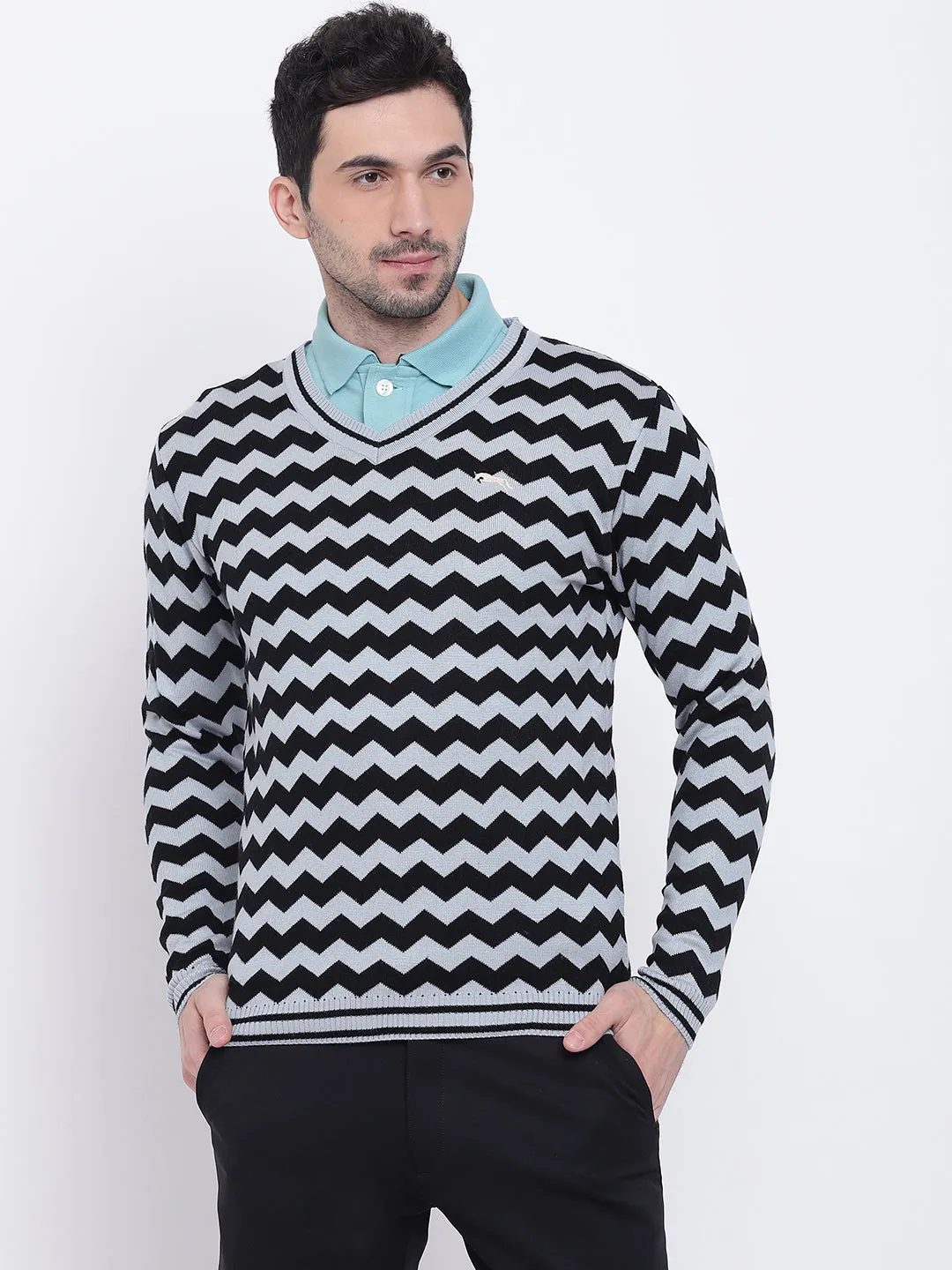 Men Casual Colourblocked Blue Sweaters