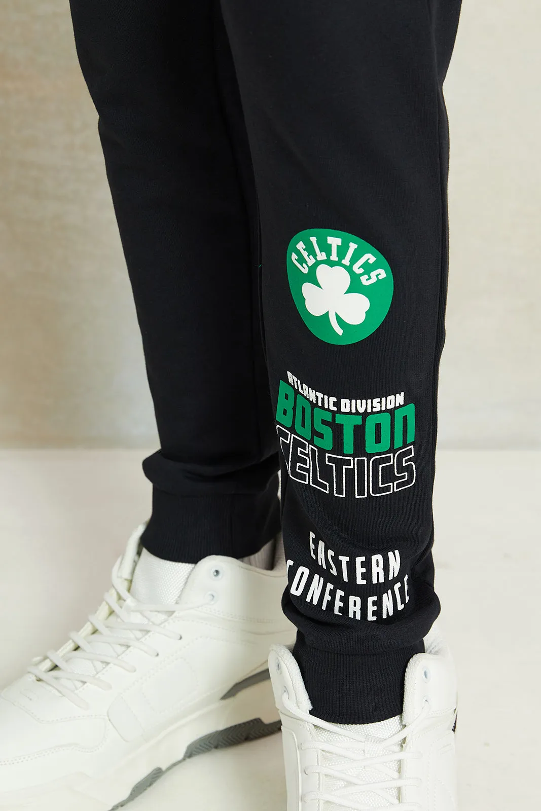 Senior Boys Black Printed Active Pants