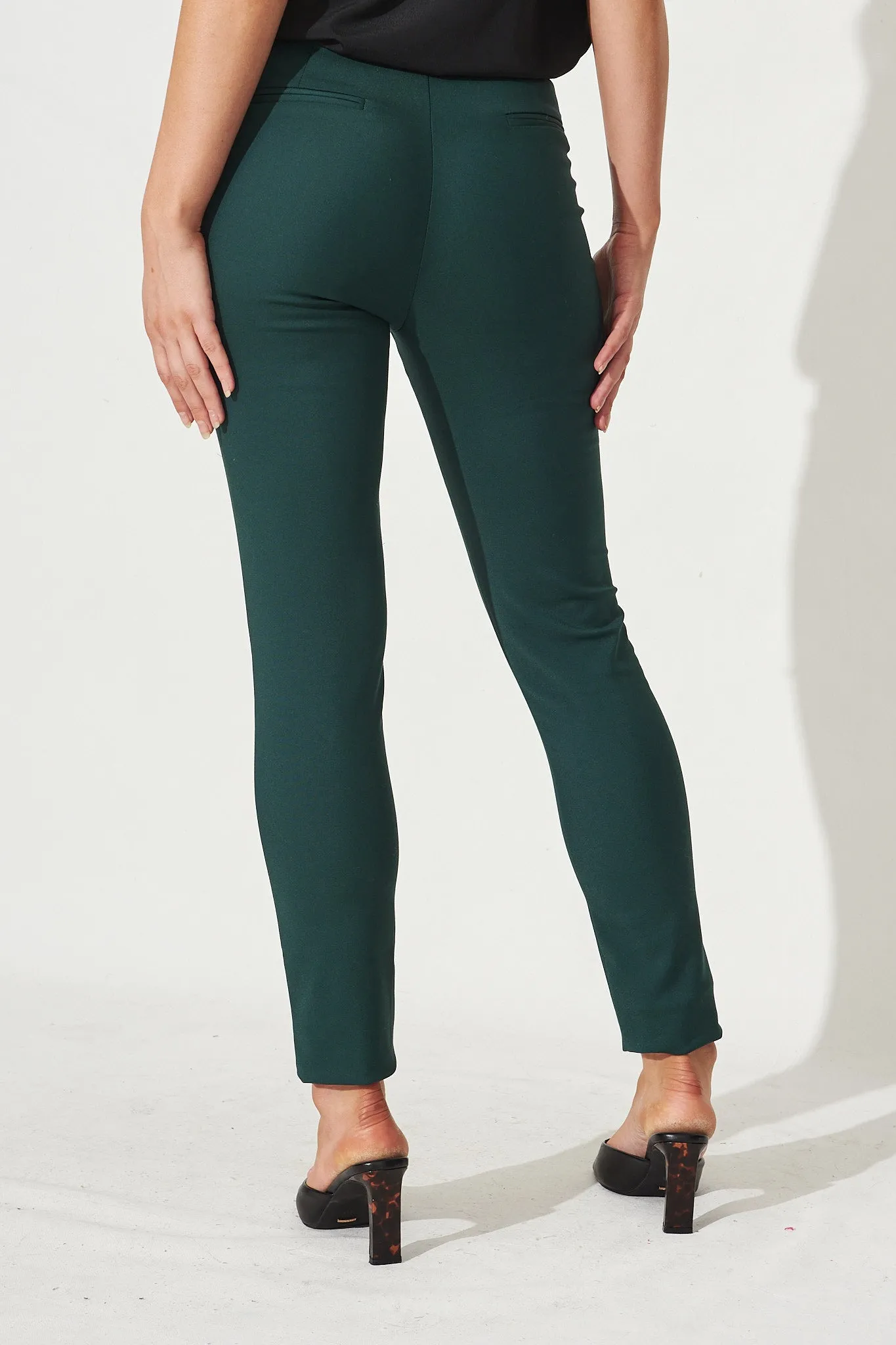 The Boss Pants In Emerald